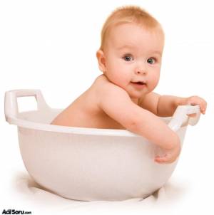 banyo-yapan-bebek.jpg