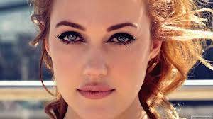 meryem-uzerli-4.jpg