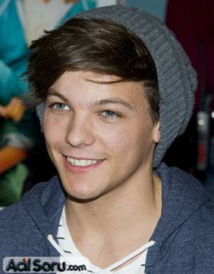 louis-tomlinson-6.jpg