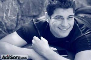 cagatay-ulusoy-2.jpg